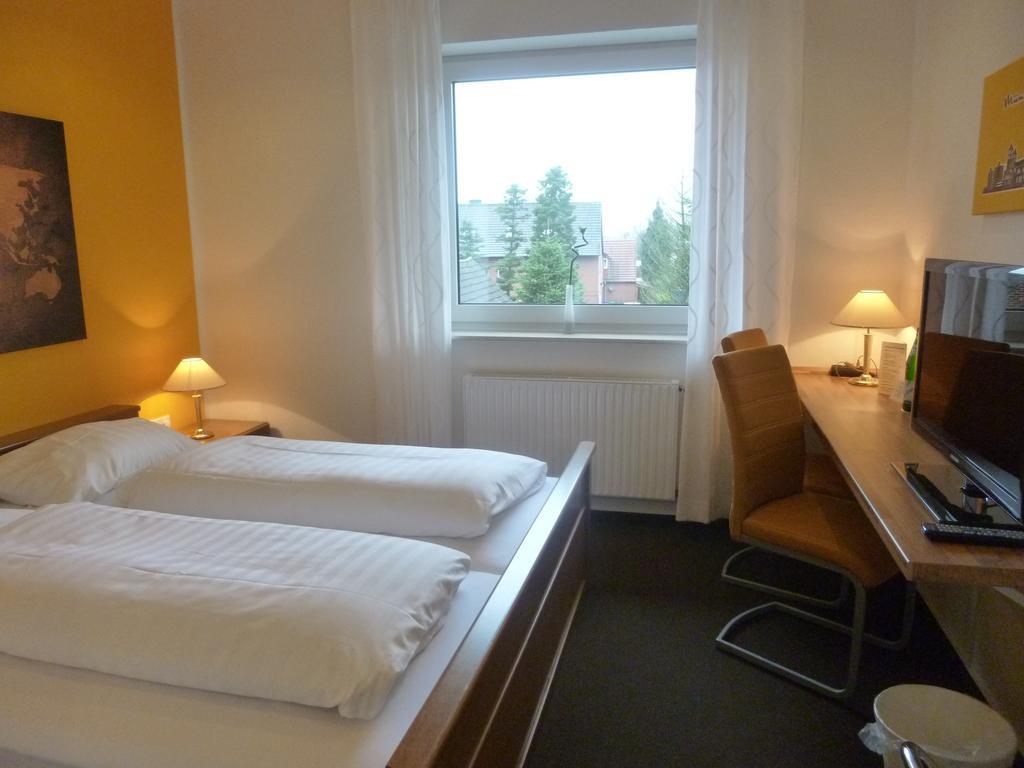 Hotel Van Lendt - Ihr Fruhstuckshotel Garni Dulmen Ruang foto